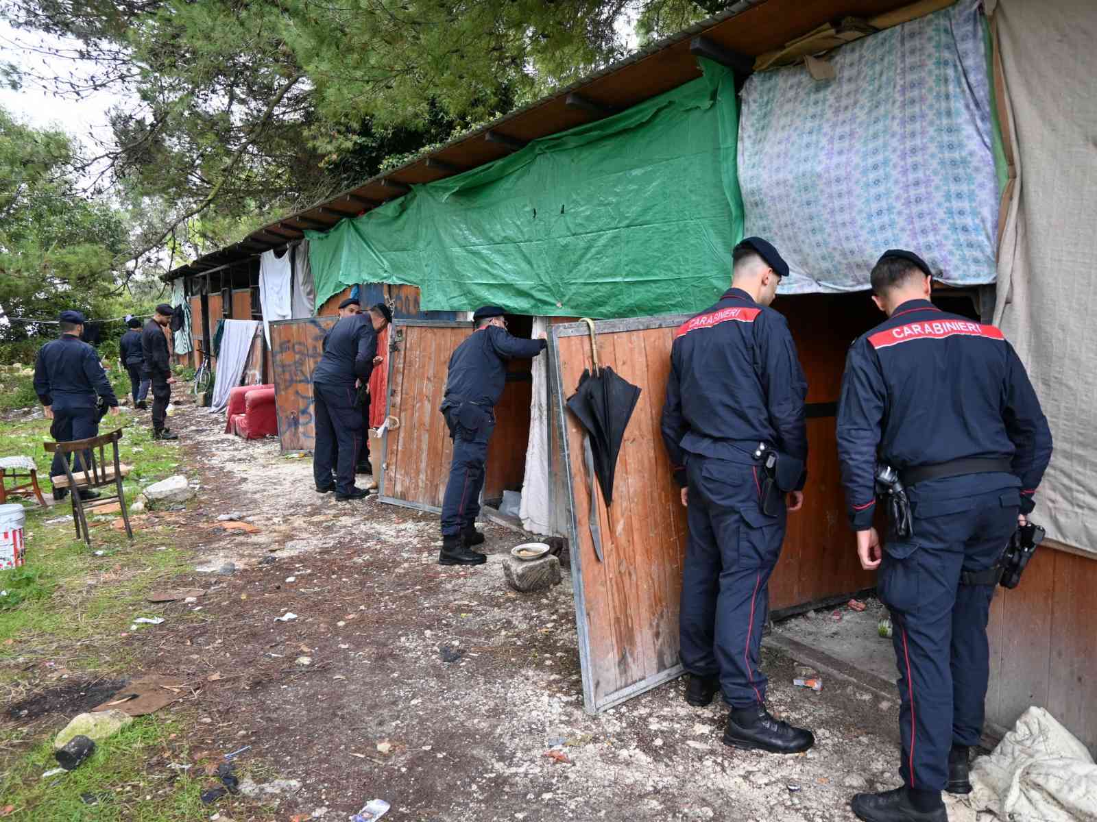 Immagine articolo: Caltabellotta, scoperta baraccopoli: due espulsioni e indagini sul lavoro nero
