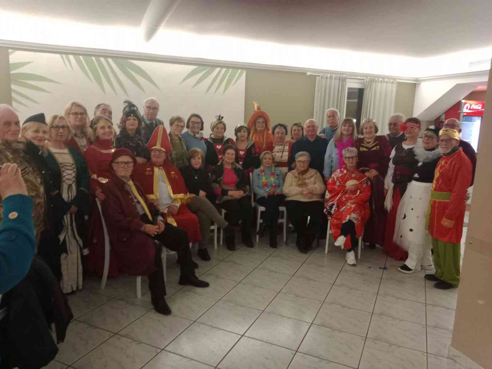 Immagine articolo: Santa Margherita. 50 Poeti locali insieme per festeggiare il “giovedì grasso“