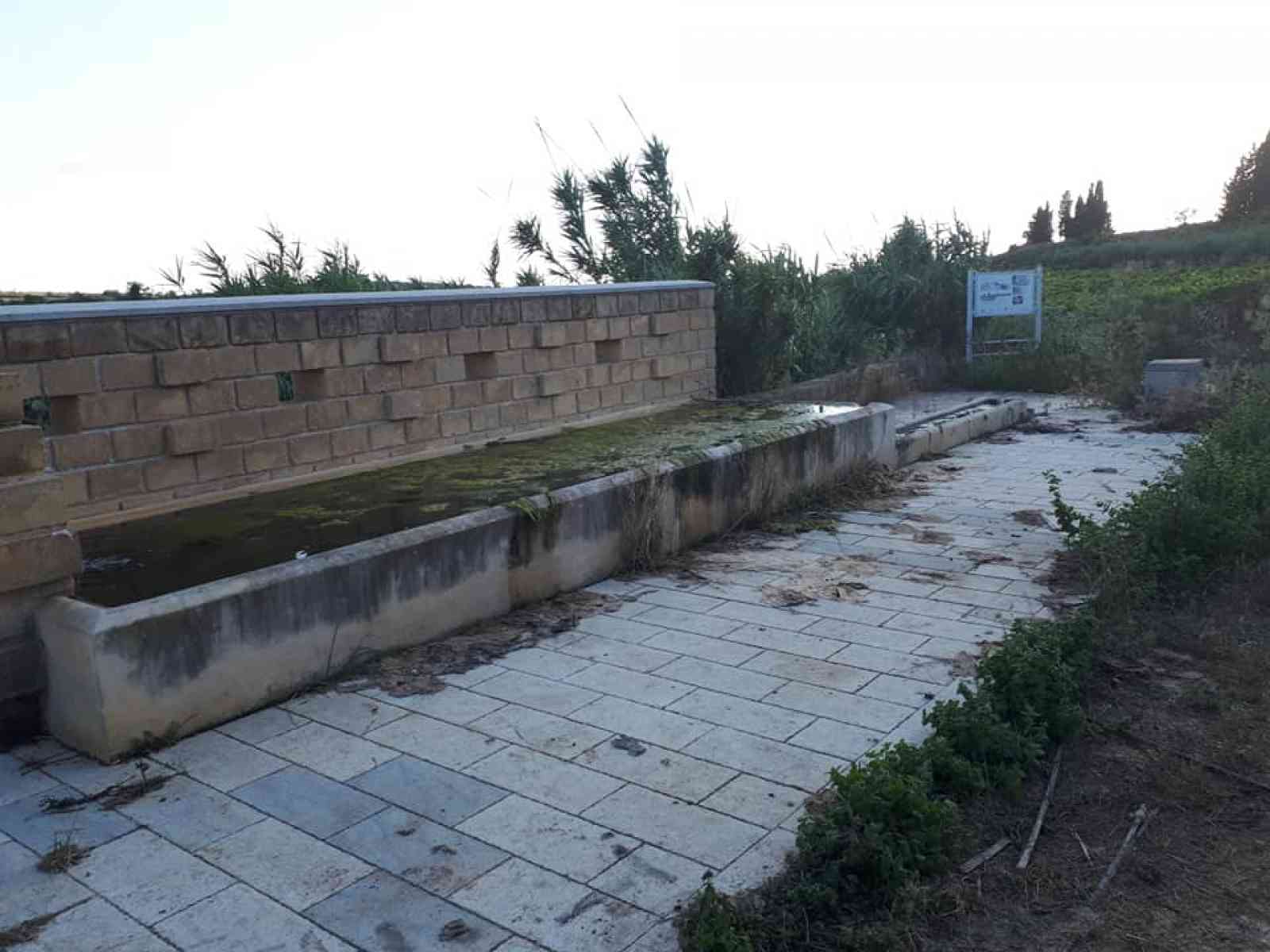 Immagine articolo: L'Ex Sindaco di Montevago Impastato contro l'Aministrazione Comunale attuale:“ Paese nell'abbandono, sempre più sporco. Nessuna programmazione porterà a